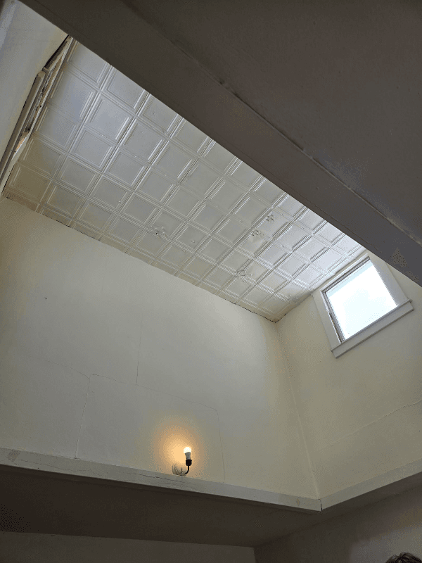 State College Apartment: 309 W Beaver Ave