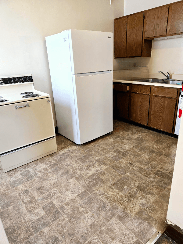 State College Apartment: 309 W Beaver Ave