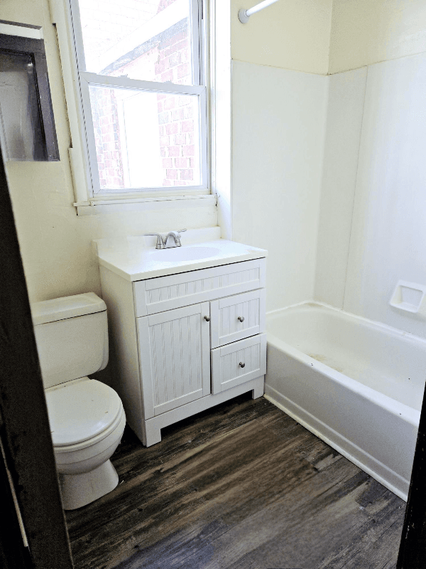 State College Apartment: 309 W Beaver Ave
