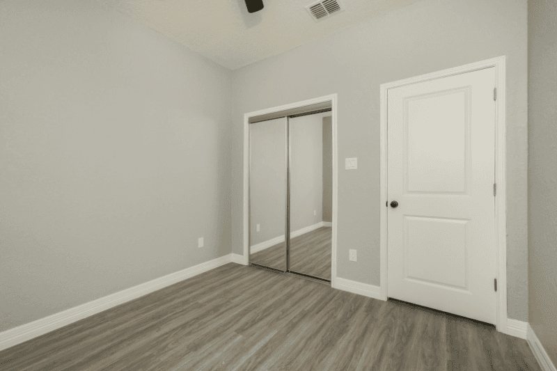 San Antonio Multiplex: 1402 Afton St Unit 102