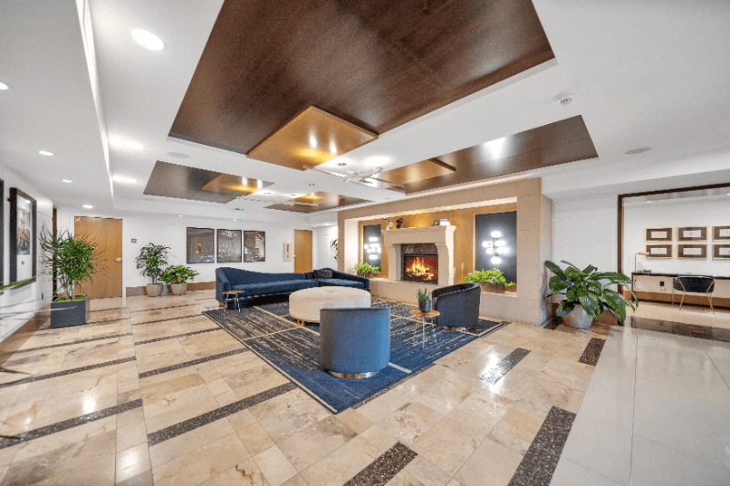 San Diego Condo: 700 West E St