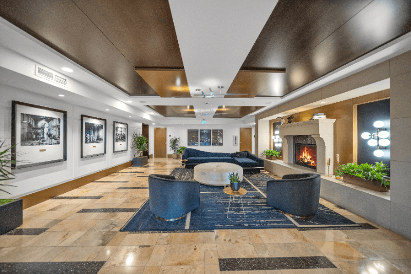 San Diego Condo: 700 West E St