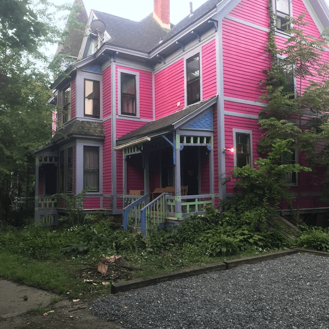 Springfield Apartment: 47 Dartmouth St, Springfield MA
