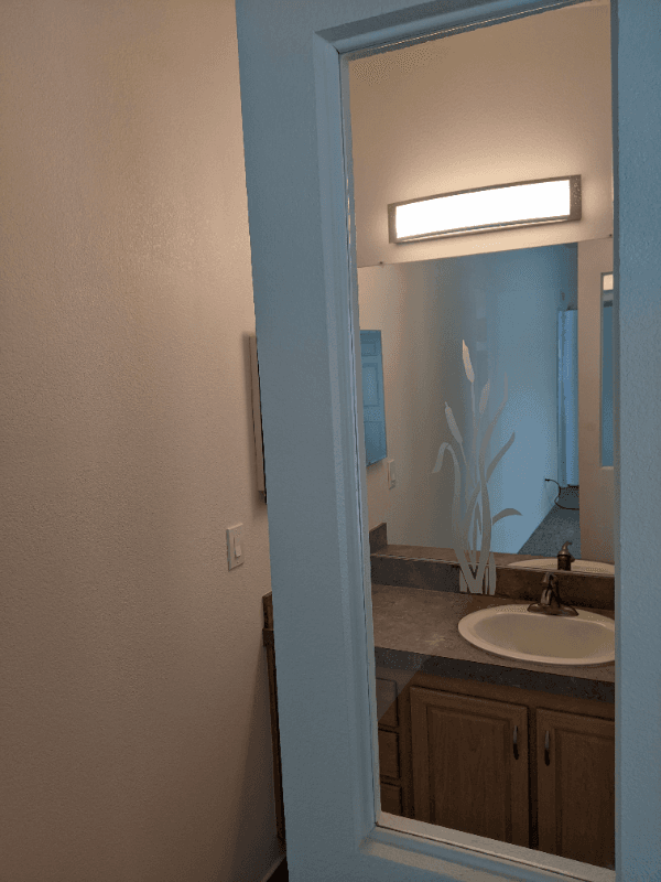 Hesperia House: 19018 Westlawn Street