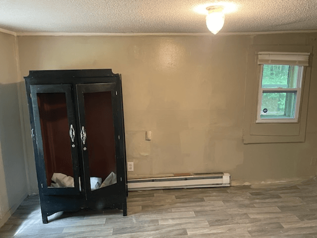ridgeville House: 123 lucille rd