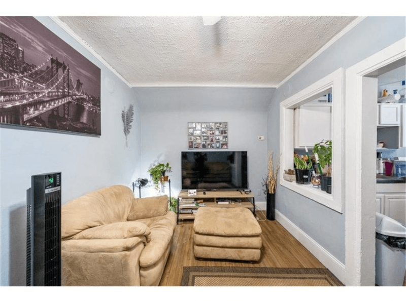 Saint Paul Multiplex: 1056 3rd Street E
