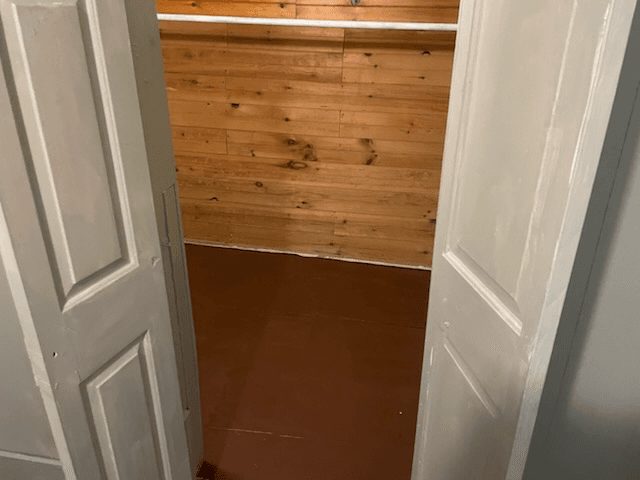 ridgeville House: 123 lucille rd