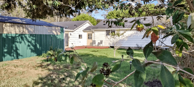 Westport House: 711 N 3rd St