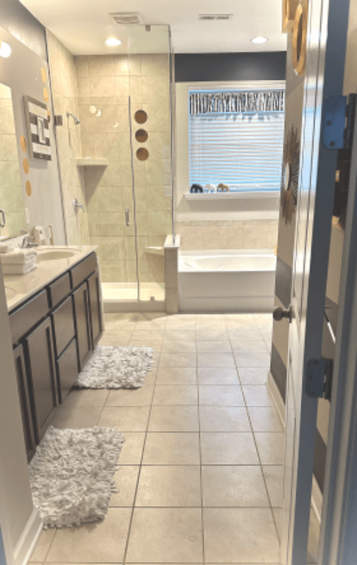 Charlotte House: 4322 Hubbard Rd