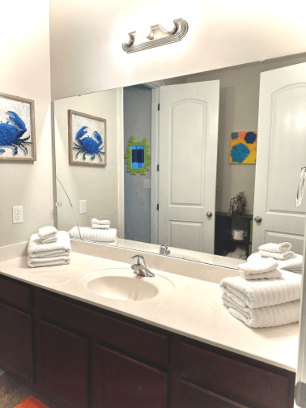 Charlotte House: 4322 Hubbard Rd