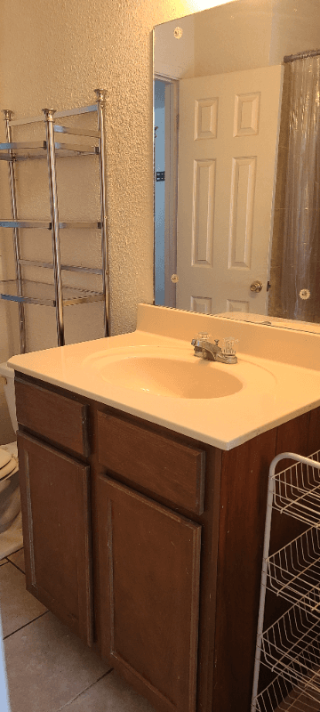 Bryan Apartment: 1102 Verde Dr. Bryan, TX 77801