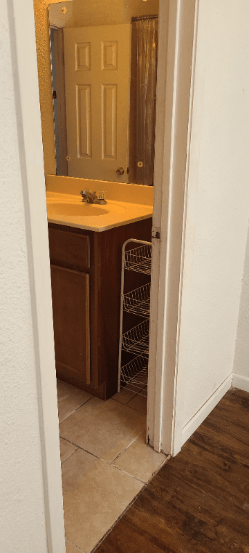 Bryan Apartment: 1102 Verde Dr. Bryan, TX 77801