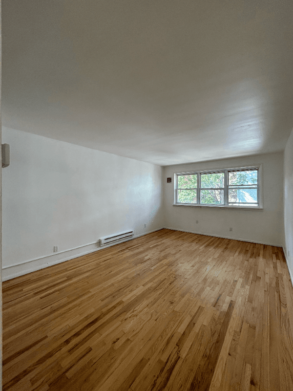Jersey City Apartment: 590 Bergen Ave