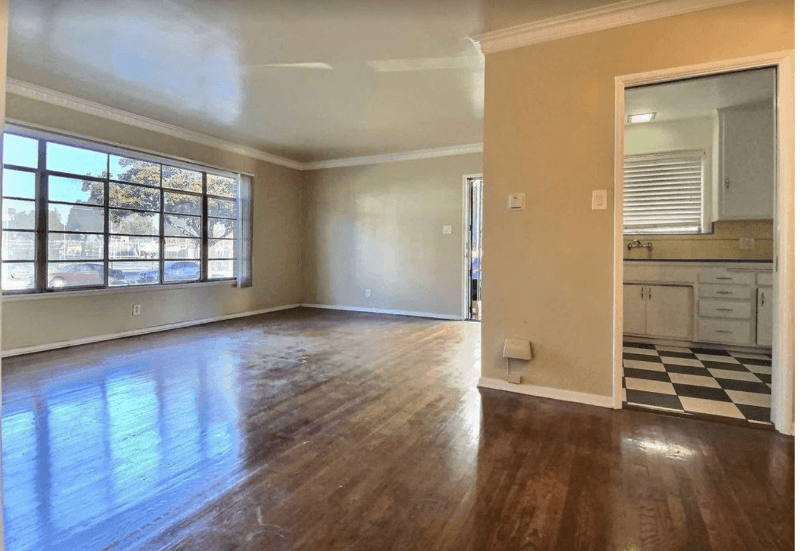 Los Angeles Apartment: 4068 9th Ave