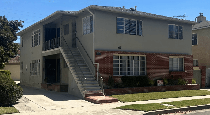 Los Angeles Apartment: 4068 9th Ave