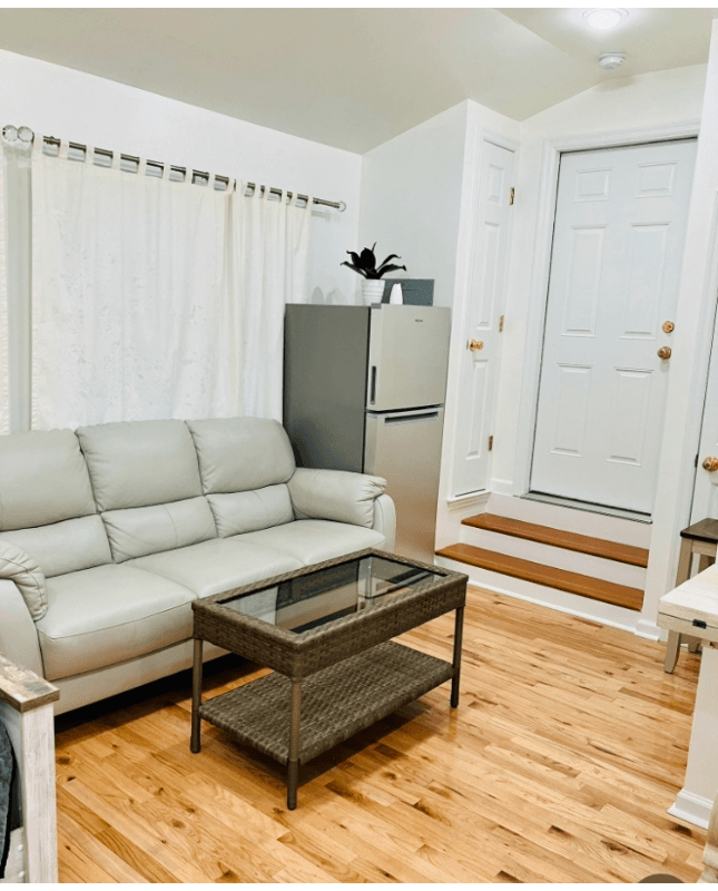 Norwalk Apartment: 1 Carlson court
