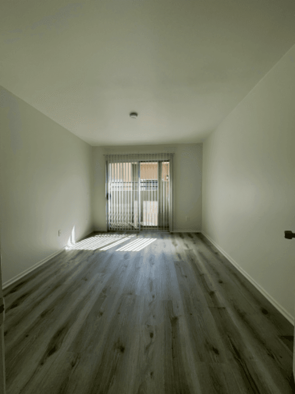 Sherman Oaks Townhome: 13022 Riversidd Dr