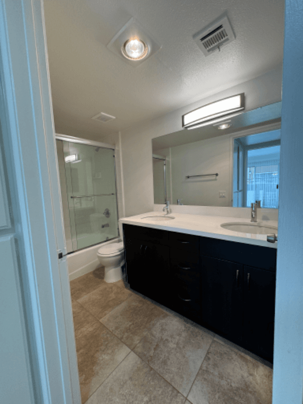 Sherman Oaks Townhome: 13022 Riversidd Dr