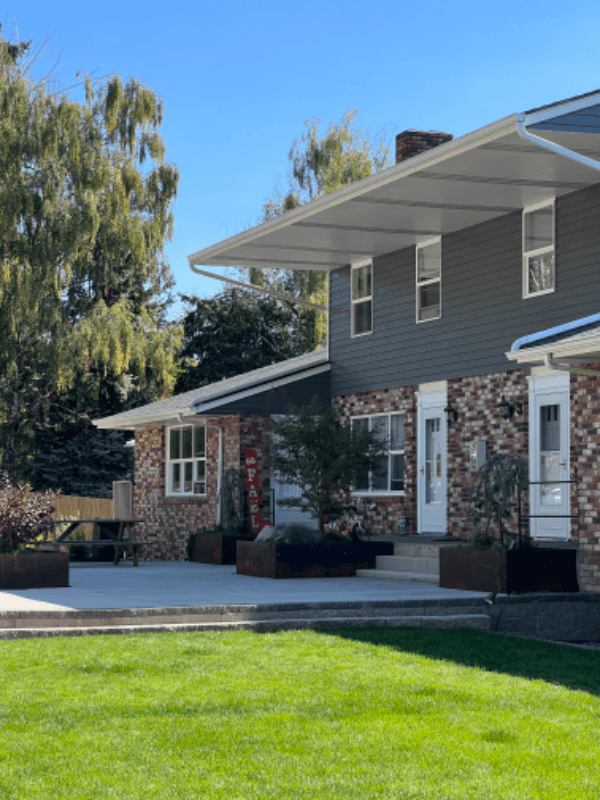 Gresham Apartment: 2755 NE Hogan Drive