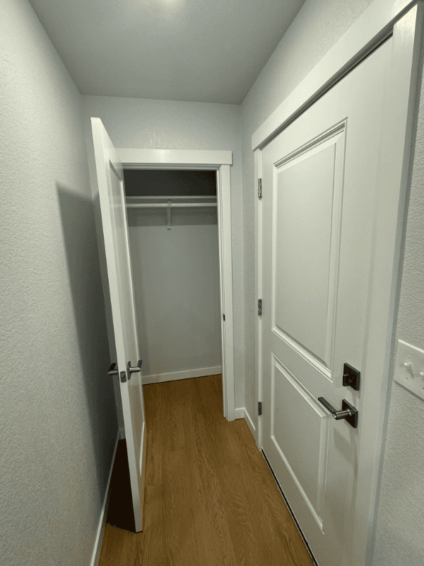 Sultan Apartment: 808 Main Street