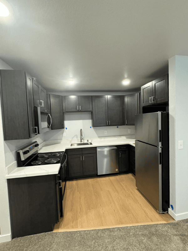 Sultan Apartment: 808 Main Street
