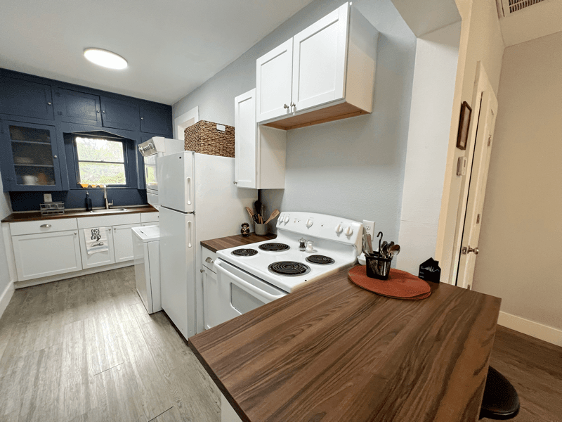 San Antonio Townhome: 715 W Hollywood