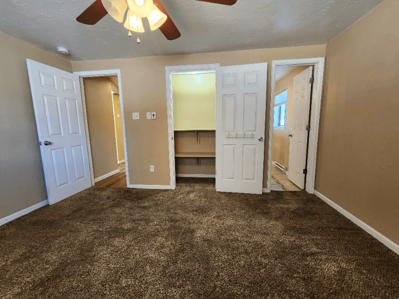 pueblo Apartment: 61 east red creek springs