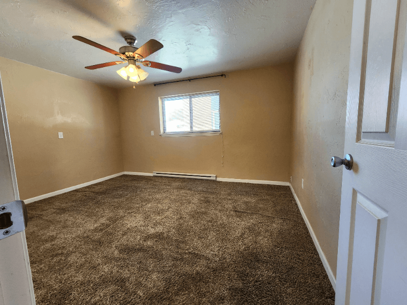 pueblo Apartment: 61 east red creek springs