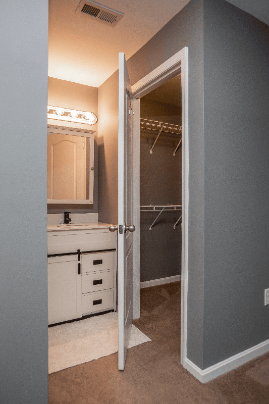 Ellicott City Condo: 8358 Montgomery Run Road