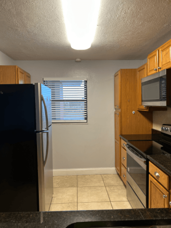 Fort Pierce Apartment: 701 N Indian River Dr
