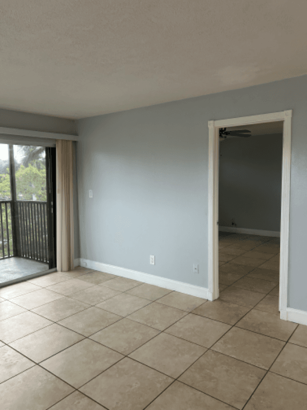 Fort Pierce Apartment: 701 N Indian River Dr