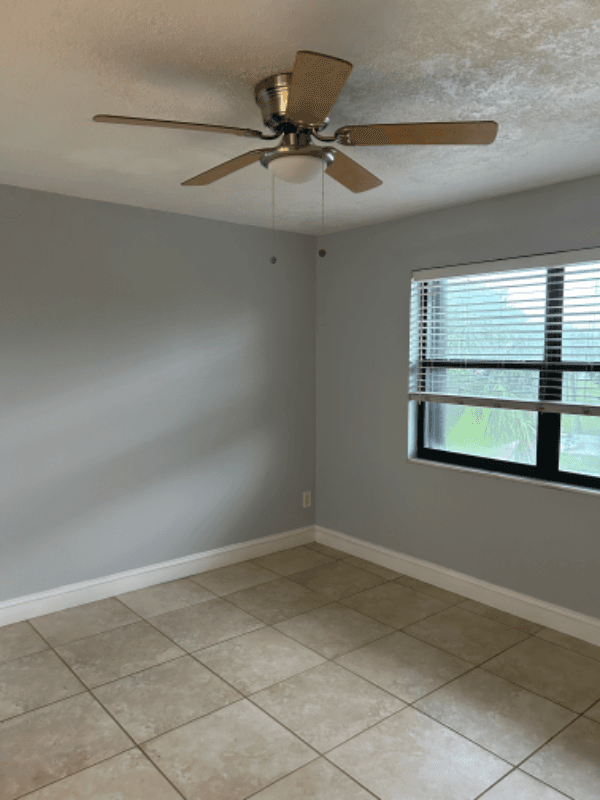 Fort Pierce Apartment: 701 N Indian River Dr
