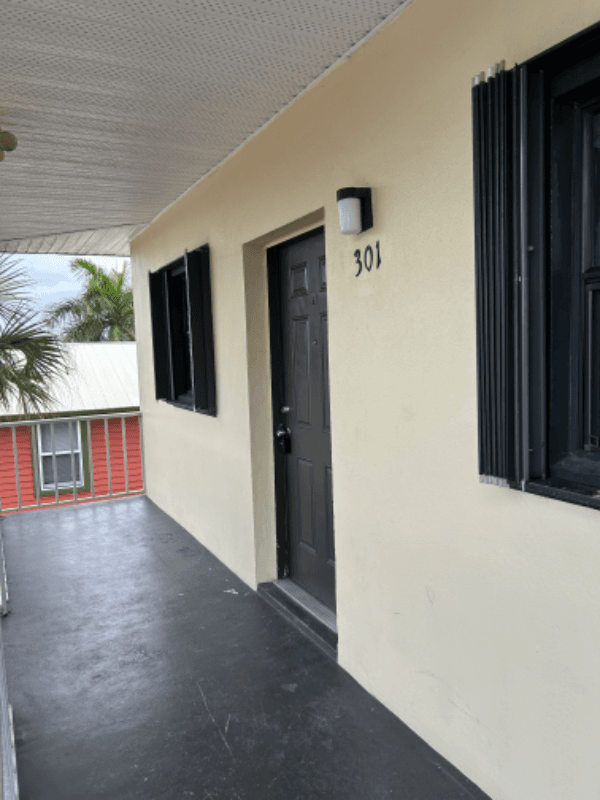 Fort Pierce Apartment: 701 N Indian River Dr