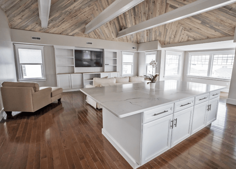 Hampton House: 5 L Street