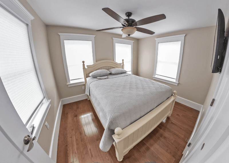 Hampton House: 5 L Street
