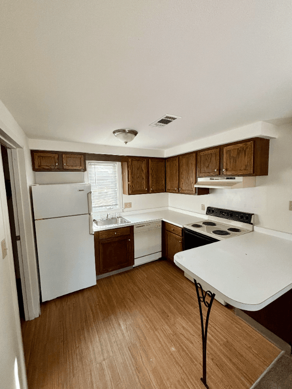 Tonawanda Townhome: 9 Concord Ct
