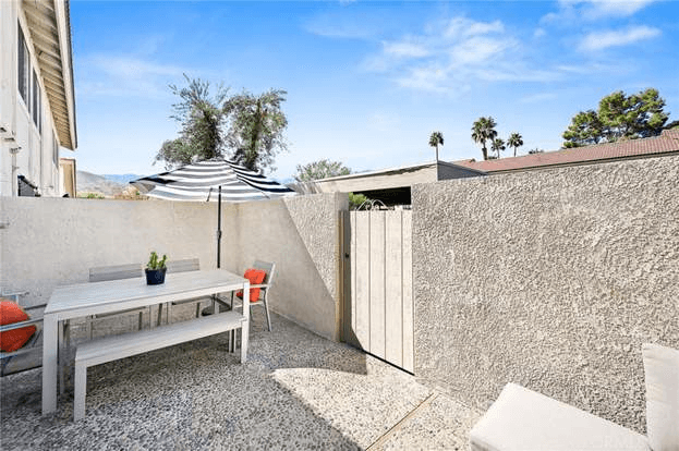 Palm Springs Townhome: 6049 Arroyo Road