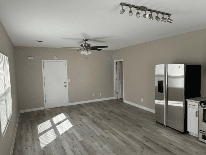 Paw Paw Apartment: 351 Chicago Rd
