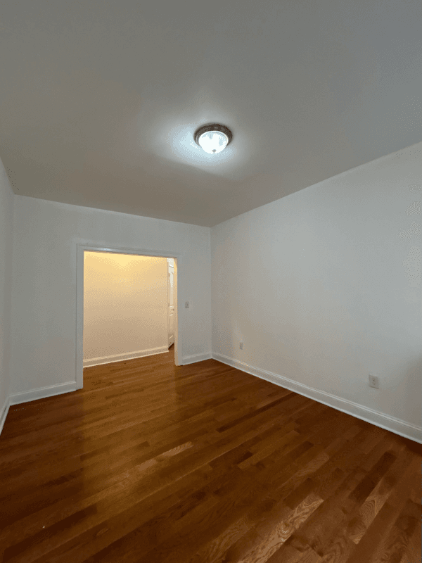 Jersey City Apartment: 154 Belmont Ave