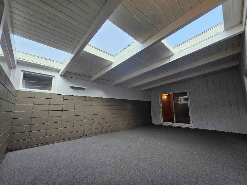 Newport Multiplex: 517 NE 8th St