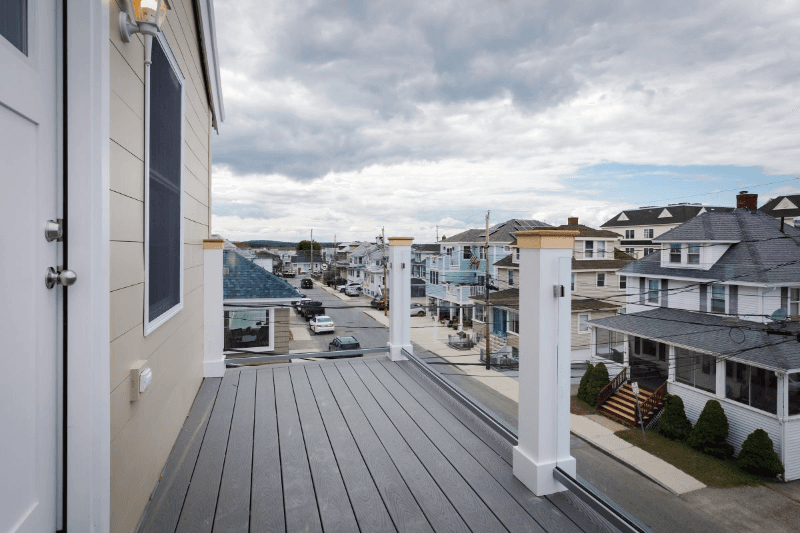 Hampton House: 1 L Street