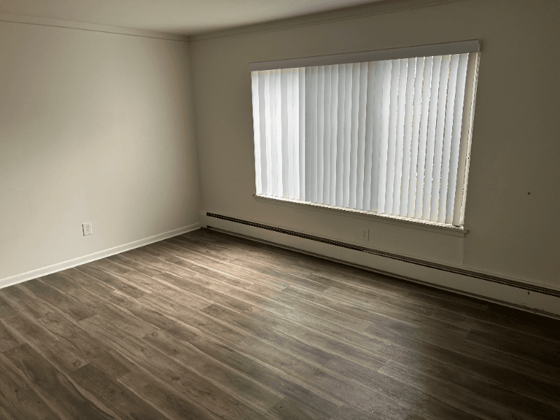 St Clair Shores Apartment: 20401 E. 8 Mile Road