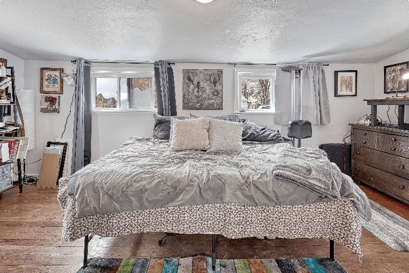 Colorado Springs House: 230 E Harrison St.