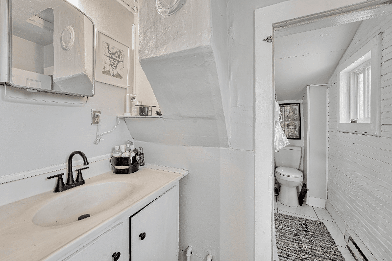 Colorado Springs House: 230 E Harrison St.