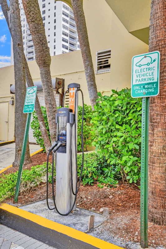 Hollywood Condo: 2501 S Ocean Dr