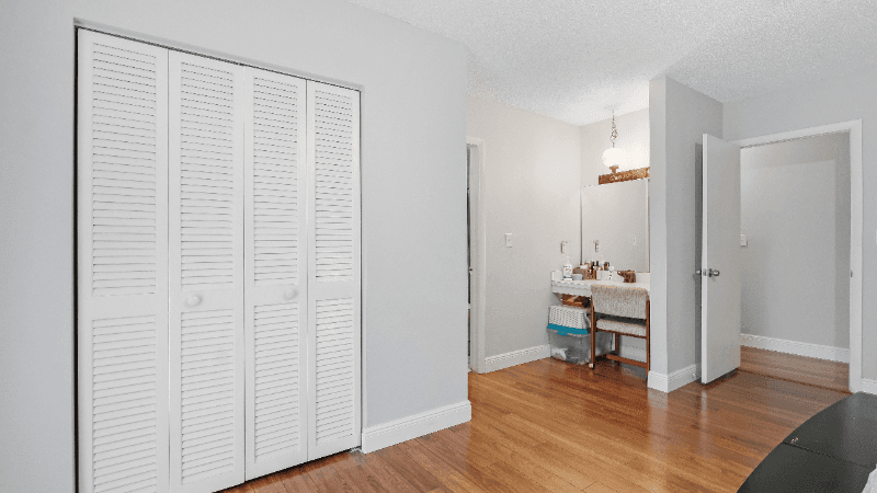 Davie Townhome: 3 Laredo Pl