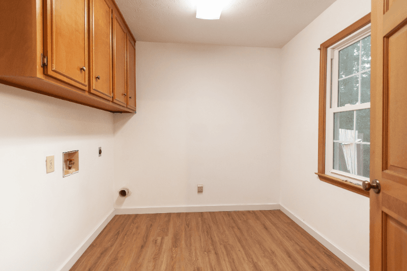 Lanett House: 806 21st Ave SW