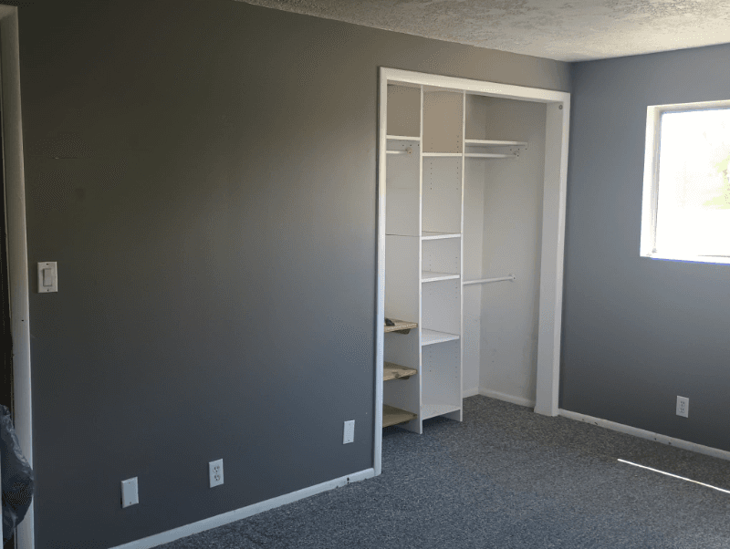 Layton House: 89 W Gordon Ave