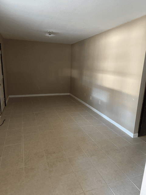 Wilburton Apartment: 902 Cynthia Street