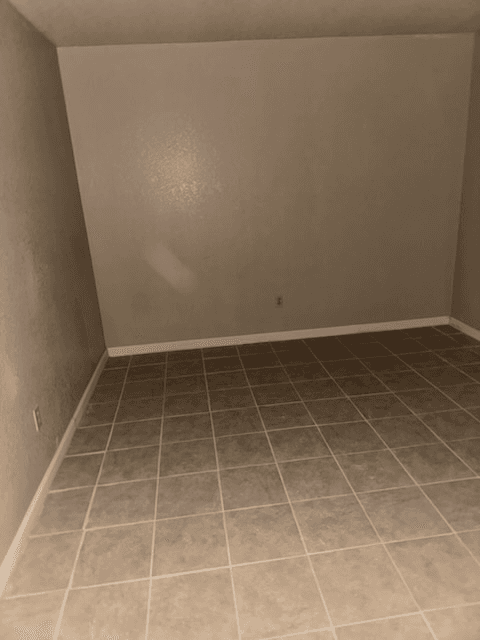 Wilburton Apartment: 902 Cynthia Street
